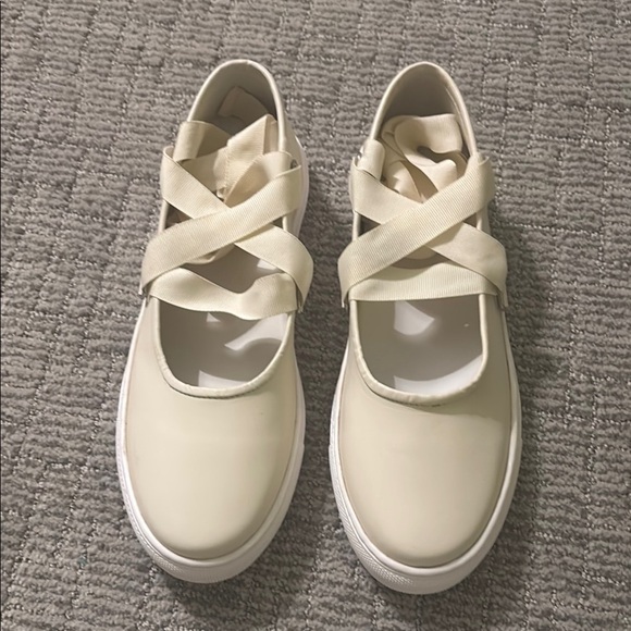 Seychelles Ribbons Lace-Up Flats - Size 10 - Picture 3 of 7